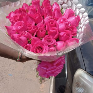 40 HOT PINK ROSES
