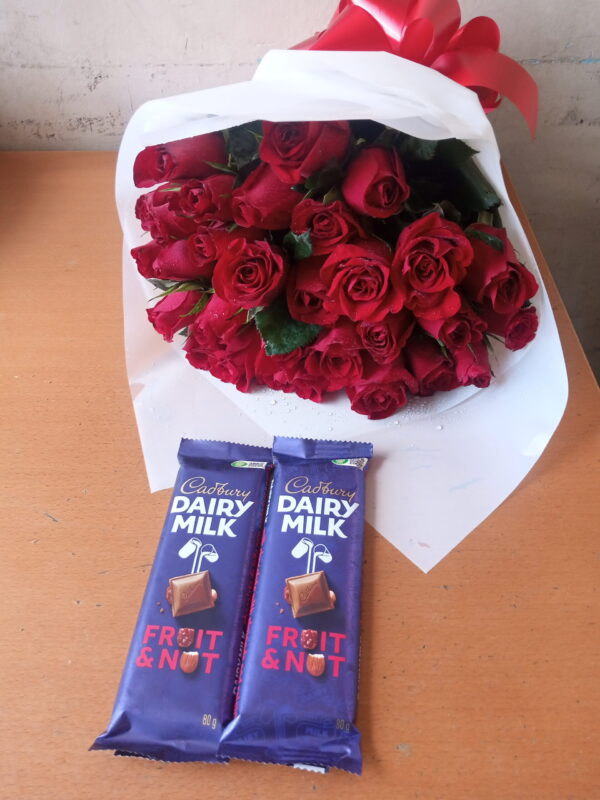ROSES AND 2 CHOCOLATES