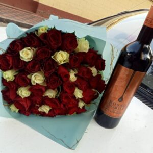 ROSES AND ROSSO NOBILE