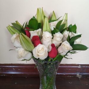 LILLIES-ROSES